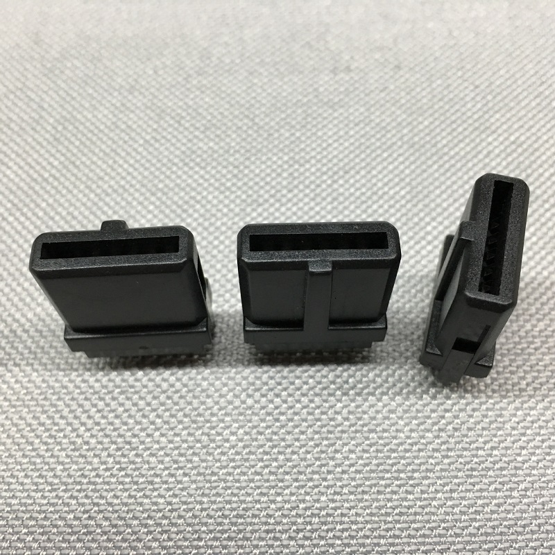 อินเทอร์เฟซสำหรับซ่อมพร้อมฝาคร - Shelly Plug บทวิจารณ์และราคา